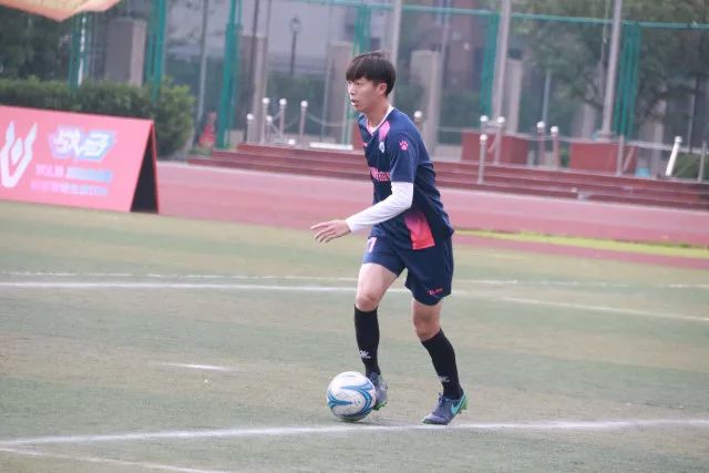 巴萨21世纪10大球星：梅西第1 埃托奥第10